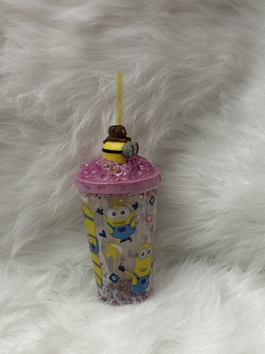 Minion Snowglobe Cup